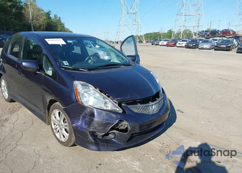 2009 Honda Fit Sport из США, поврежденный, VIN JHMGE884X9S040642